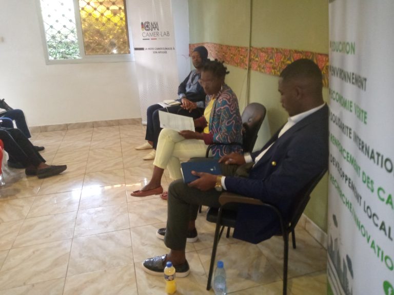 la panel de la conf├⌐rence